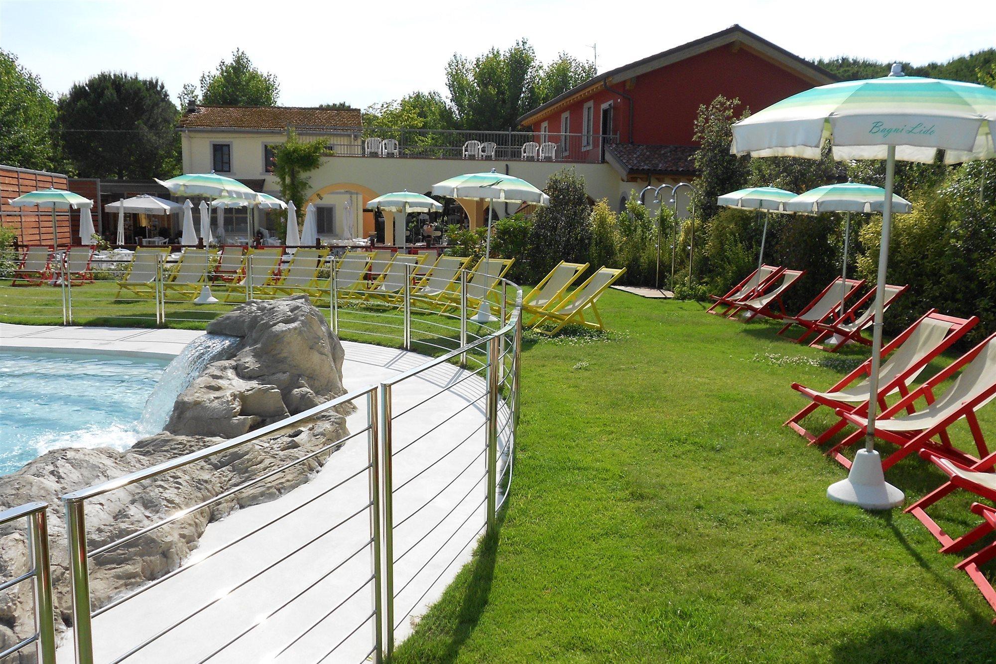 Club Del Sole Viareggio Family Collection Hotel Torre del Lago Puccini Exterior photo