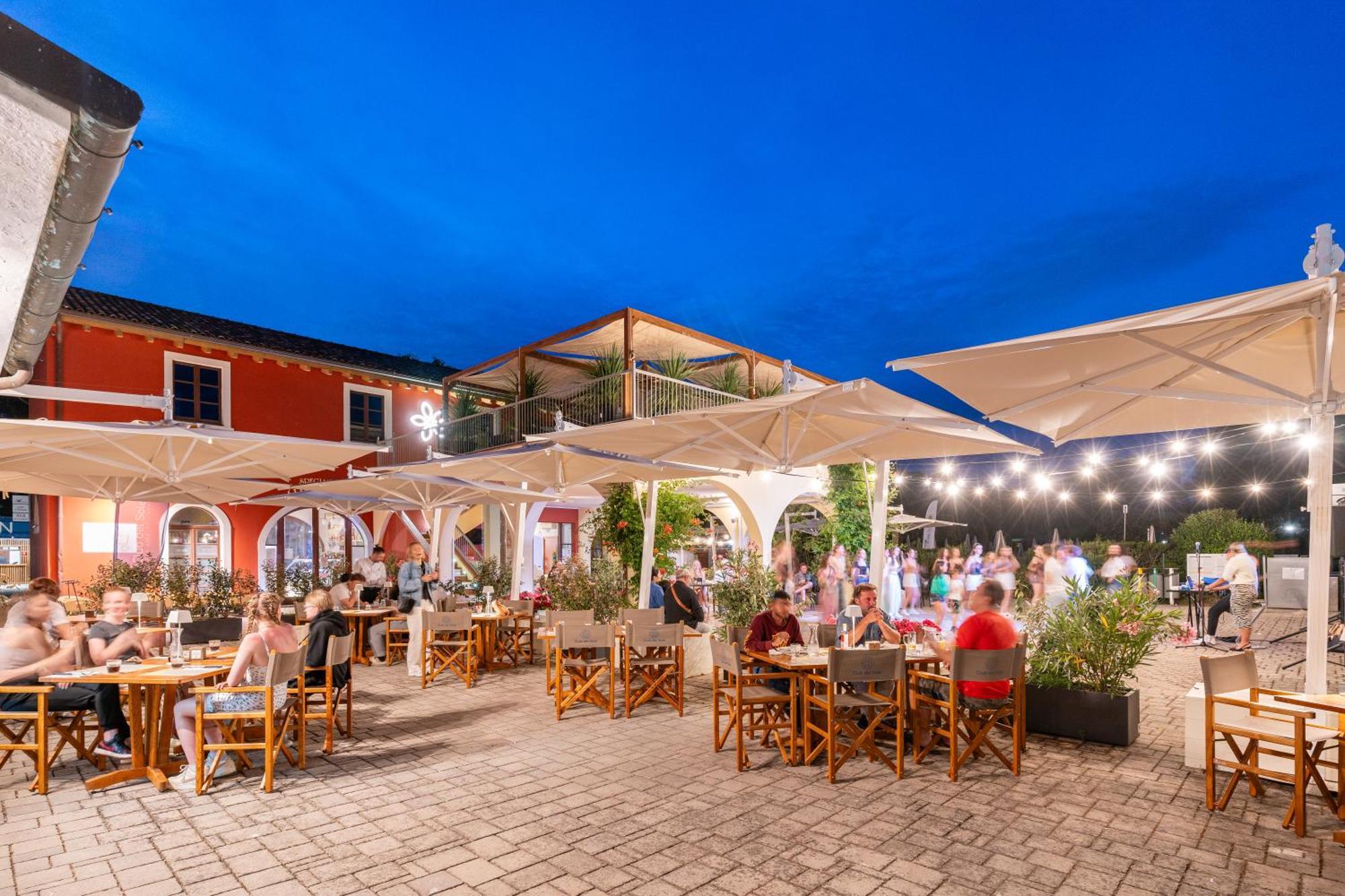 Club Del Sole Viareggio Family Collection Hotel Torre del Lago Puccini Exterior photo