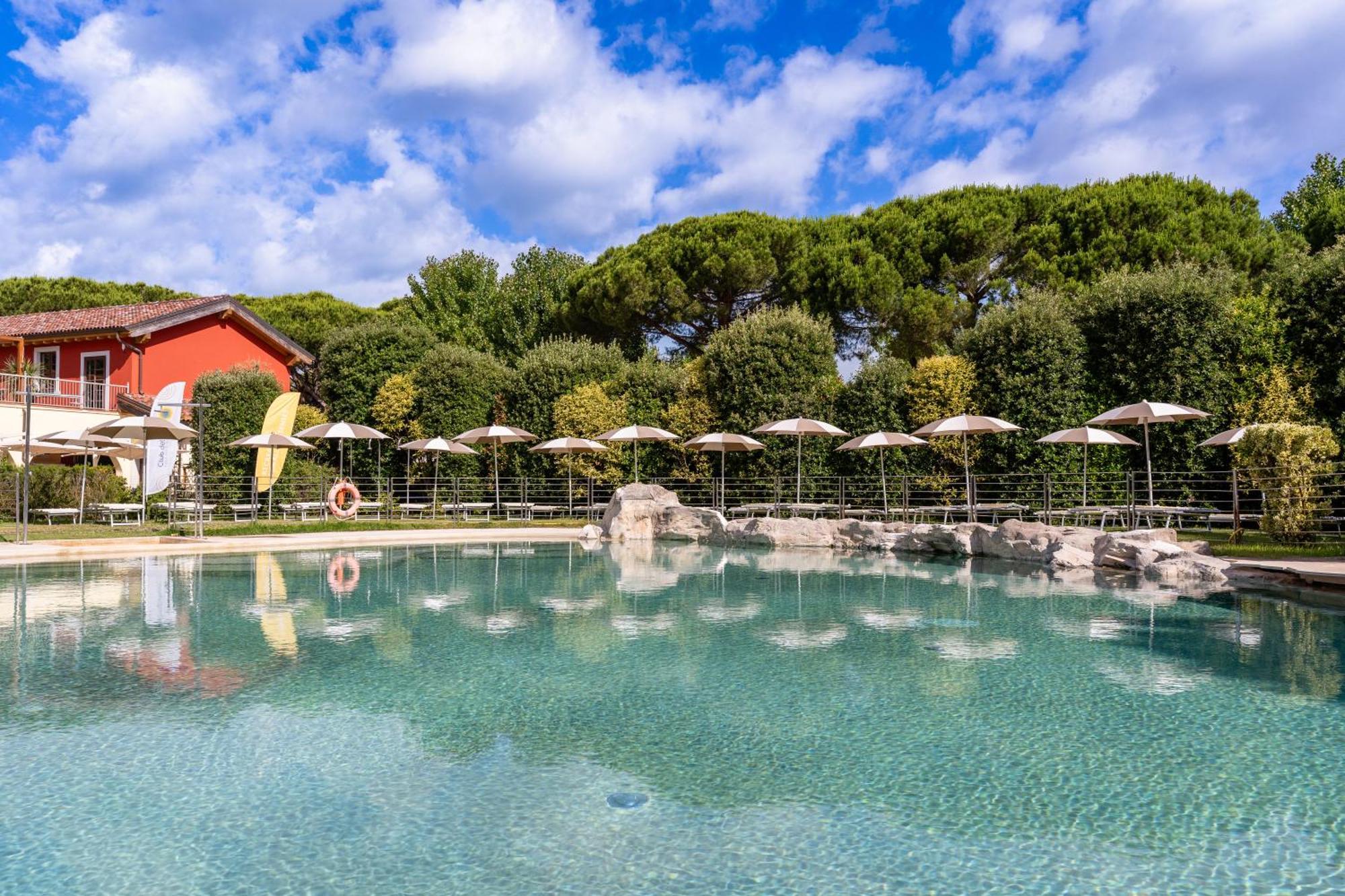 Club Del Sole Viareggio Family Collection Hotel Torre del Lago Puccini Exterior photo